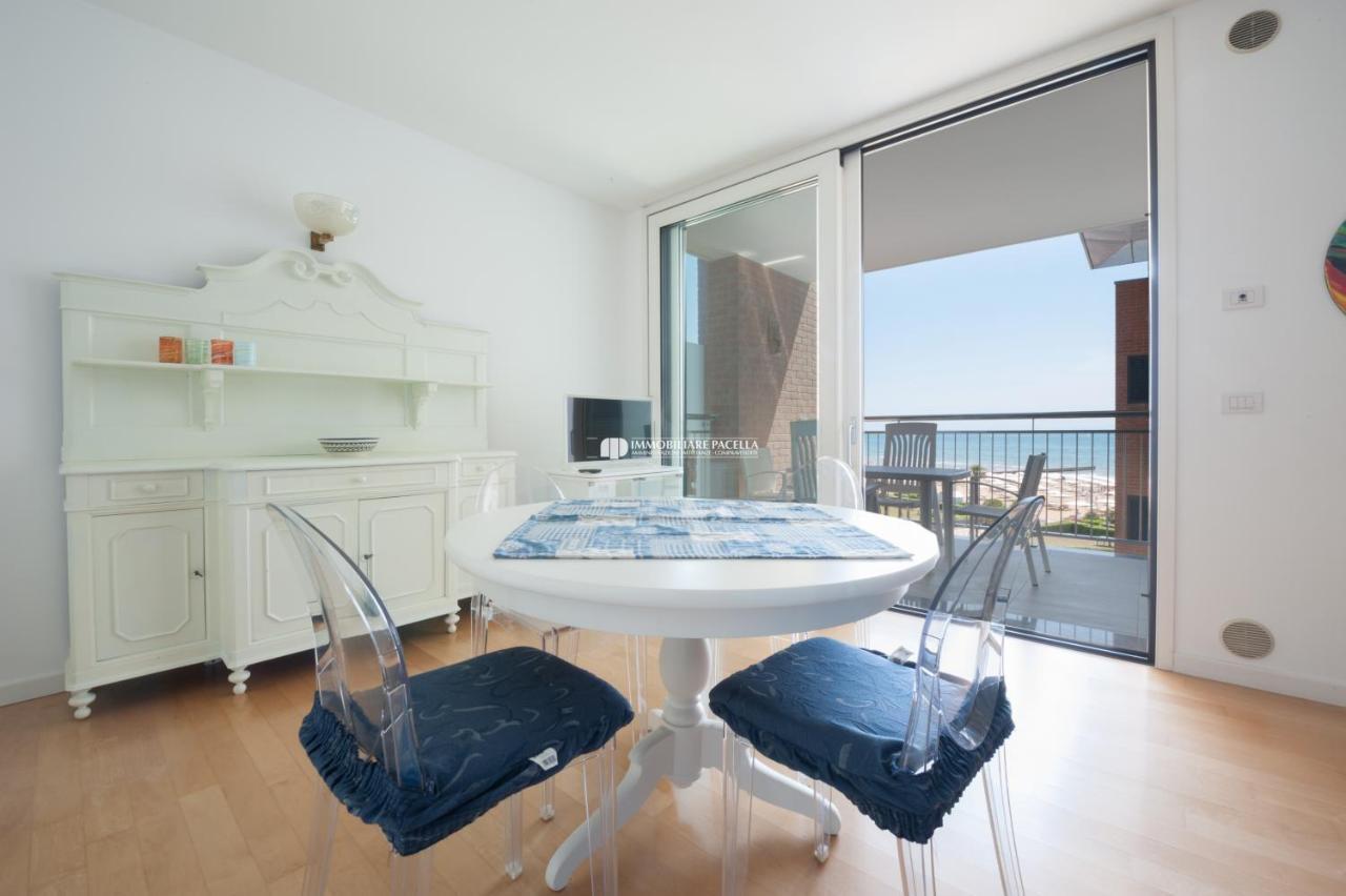 Residence Frontemar Immobiliare Pacella Lido di Jesolo Exteriér fotografie